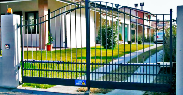 gate 1.webp